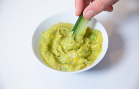 pea pesto dip